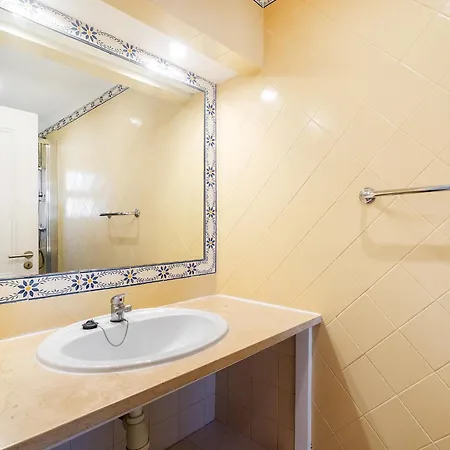 Ponta Grande - Ponta Αλμπουφέιρα