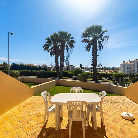 Villa Ponta Grande - Ponta *